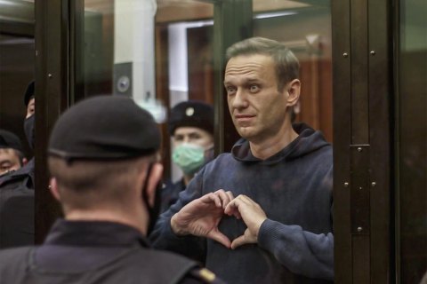 Премию Сахарова присудили Навальному
