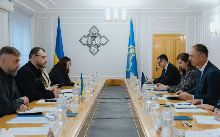 Клименко обговорив із делегацією НАТО посилення ППО для України 