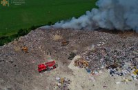 Под Тернополем загорелась свалка