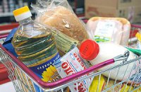 Горожане выбрасывают 12% новогодних продуктов