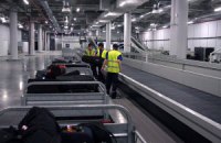Иностранные лоукосты игнорируют требования о бесплатном провозе багажа