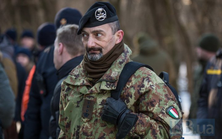 ​Опитування: лише 16% італійців готові боронити країну зі зброєю в руках 