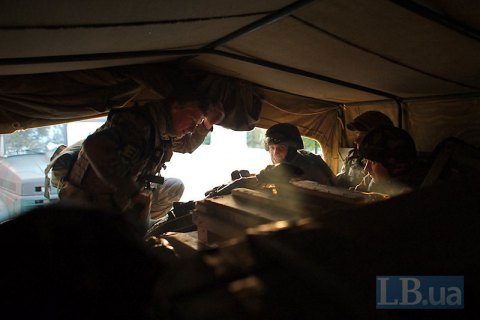 С начала суток на Донбассе ранен один военнослужащий