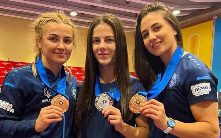 Україна увійшла до списку 15-ти найкращих медального заліку чемпіонату світу з боротьби