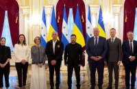 Зеленський обговорив із президентом Гондурасу співпрацю у сфері безпеки та цифровізації