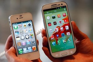Samsung обязали выплатить Apple более миллиарда долларов