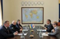​Турчинов и посол Японии обсудили ситуацию на Донбассе в контексте гибридной агрессии РФ