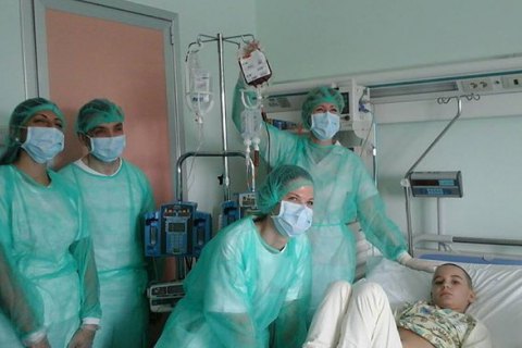 Минздрав задерживает оплату лечения онкобольных детей за границей