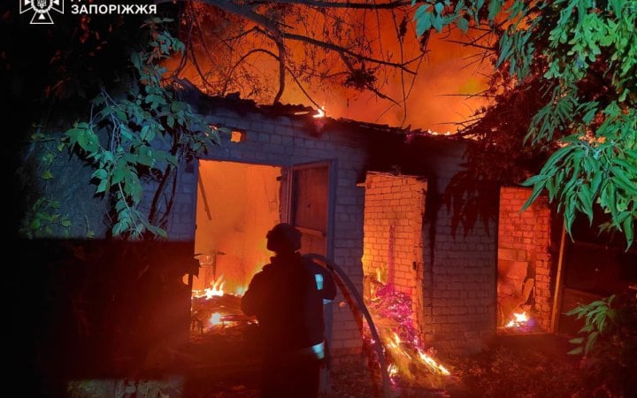 Головне за ніч та ранок суботи, 13 червня: авіаудар по Запоріжжю, атаки на Сумщину, майже 240 боєзіткнень