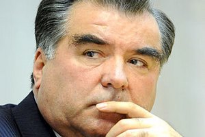 Президент Таджикистана велел пересмотреть нормы питания