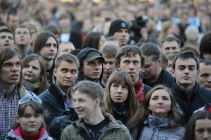 Более 40% украинцев хотят жить при диктатуре