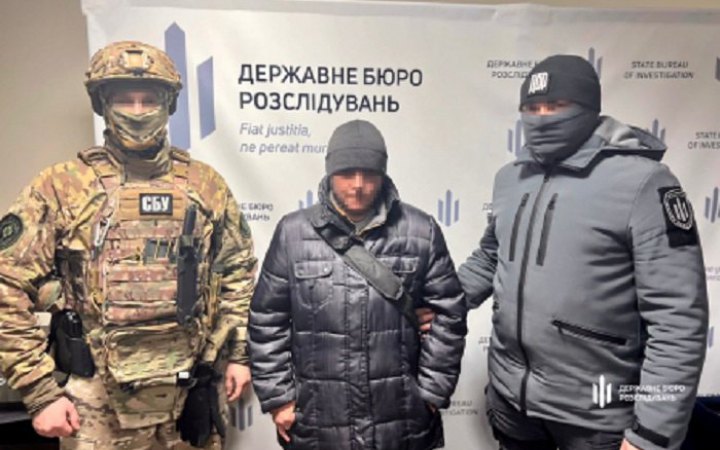 ДБР затримало ще двох співробітників херсонського СІЗО, які працювали на окупантів