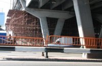 Прокуратура закрывает секонд-хенд под Шулявским мостом