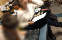 Поліція затримала у Дніпрі двох підлітків, які "замінували" 18 шкіл