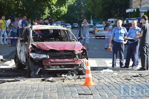 Порошенко поручил предоставить охрану журналистке Алене Притуле