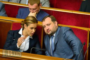 Арбузов отрицает наличие миллиардного долга по соцвыплатам