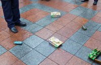 Одесити "штурмували" мерію радіокерованими танками