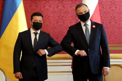 Зеленський обговорив з президентом Польщі наплив нелегалів з Білорусі та "Північний потік-2"