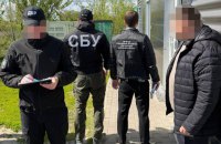 У Черкаській області ДБР викрило військового на хабарі за втечу зі служби