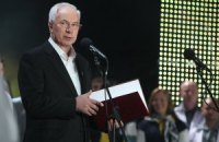 Азаров посетит форум о доступном жилье и откроет автостанцию "Выдубичи"