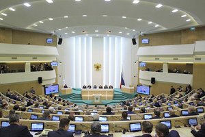 ЭТО ВОЙНА. Совет Федерации России разрешил Путину ввести войска в Украину