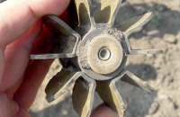 Бойовики здійснили 50 обстрілів у понеділок. Один військовий загинув, дев'ять поранено (оновлено)