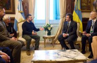 ​Зеленський провів зустріч із новообраним президентом Аргентини Хав’єром Мілеєм після інавгурації 