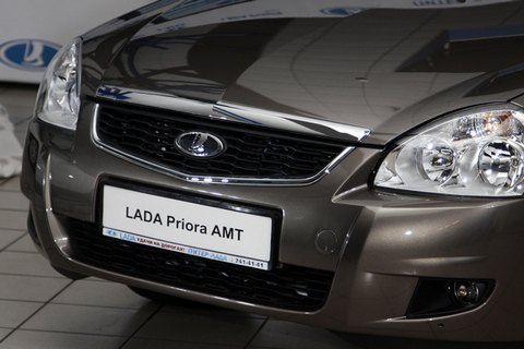 Украина ввела дополнительную пошлину на российские автомобили
