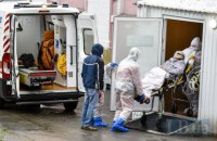 Україна вперше перетнула позначку у понад 15 тисяч хворих на коронавірус за добу