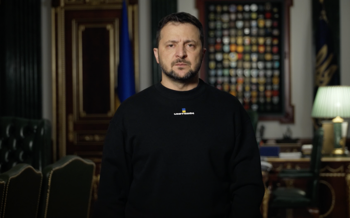 Зеленський підписав закон про відкриття е-декларацій