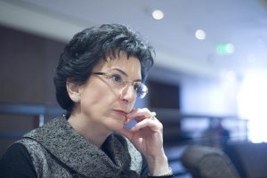 Бурджанадзе готова положить голову за Грузию