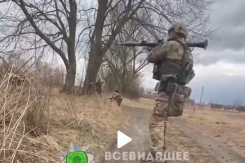 Полицейские КОРДа из гранатометов уничтожили два российских танка на Киевщине