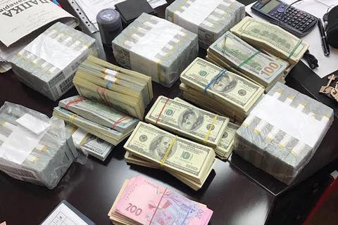 ​Сотрудники "Детского мира" в Киеве попались на дроблении депозитов
