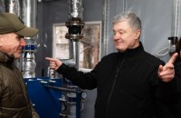 Порошенко привіз у Миколаїв мобільну котельню 