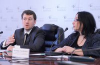 Депутаты боятся не попасть в партийные списки, - опрос