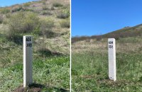 На кордоні між Азербайджаном та Вірменією встановили перший прикордонний стовп