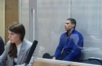 Обвиняемого в убийстве "Сармата" суд отпустил из-под домашнего ареста на "оздоровление"
