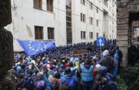  У Тбілісі двох протестувальників затримали за кримінальною статтею