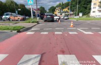 Во Львове BMW сбил 21-летнего водителя электросамоката, мужчина в реанимации