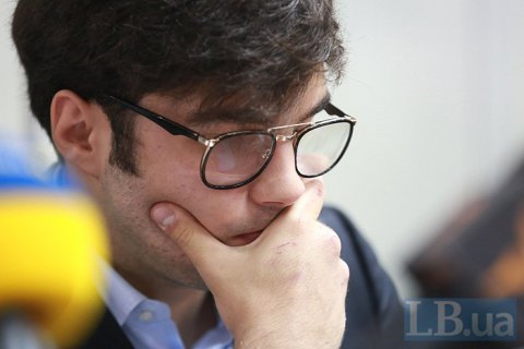 У Шуфрича-младшего забрали права