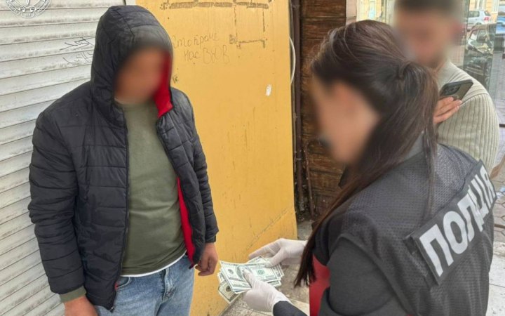 На Одещині судитимуть командира взводу та двох підлеглих у справі отримання грошей за фіктивну службу