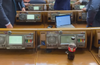 В Раде во время заседания задымился один из пультов для голосования