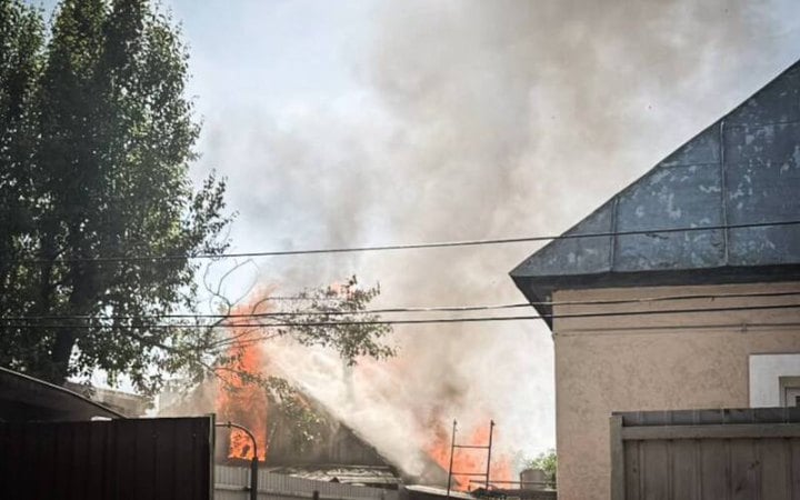 На Сумщині від російського удару загинув підліток, його тато та бабуся