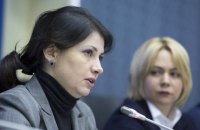 Украинцы в ОРДЛО, получившие российский паспорт, не смогут получать пенсии и соцвыплаты в Украине