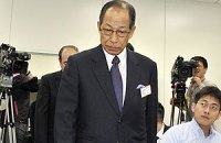 Экс-глава Olympus арестован за финансовые махинации