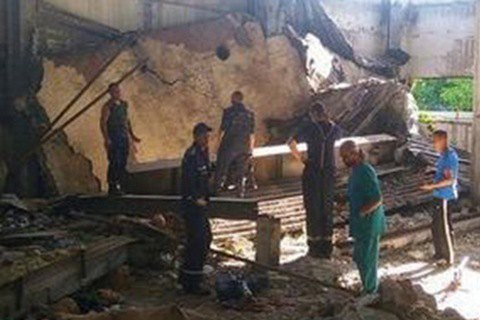 ​В заброшенном цехе в Кривом Роге бетонная плита задавила двух человек