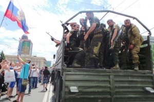 В Горловке перевернулся КамАЗ с террористами