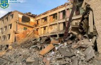 Під час обстрілу Херсона постраждали троє людей, серед них – підліток (оновлено)