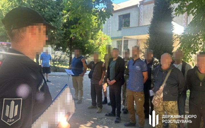 На Вінниччині повідомило про підозру п’ятьом військовим, які не повернулися в частини після СЗЧ