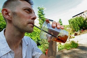 Суд Нью-Йорка отменил решение мэрии об ограничении продаж сладкой газировки